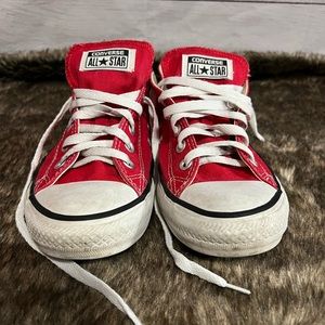 Red Converse unisex mens 7 women’s 9